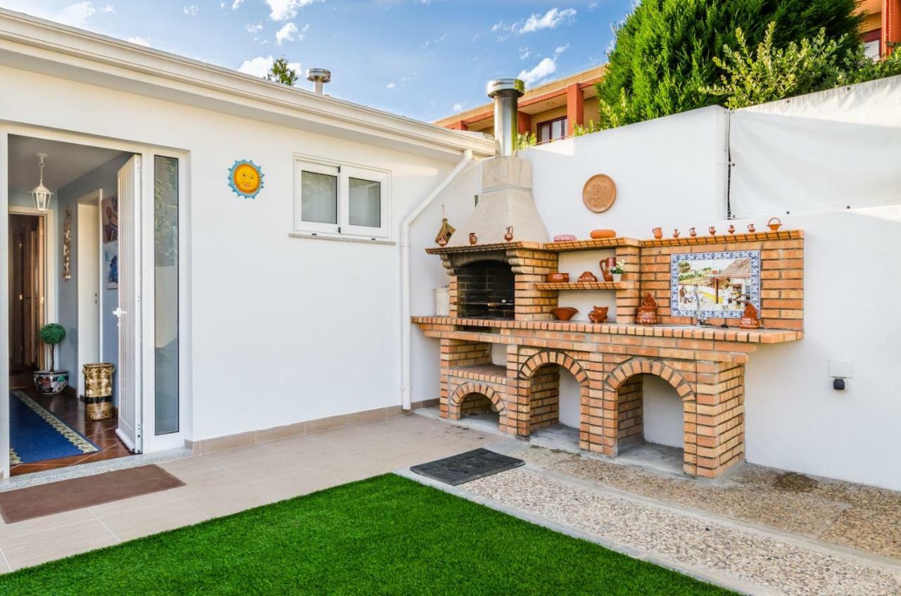 Near Beach And Oporto Vila Nova de Gaia Exterior foto